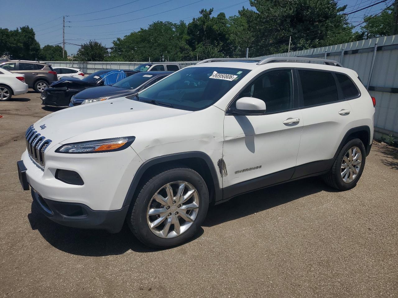 2017 Jeep Cherokee Limited, VIN 1C4PJMDSXHW637842 — Front end