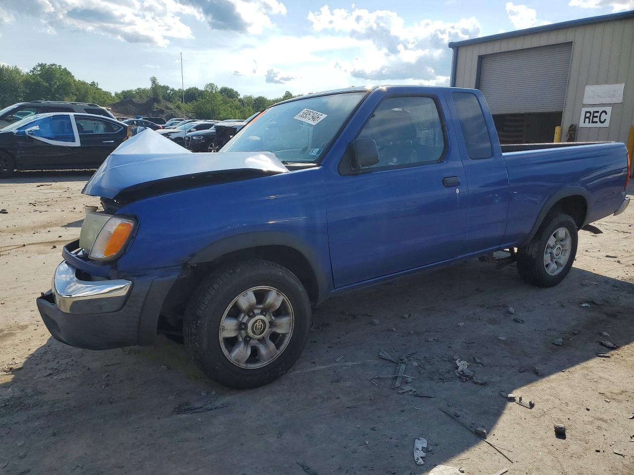 1998 Nissan Frontier XE, VIN 1N6DD26S1WC379170 — Front end