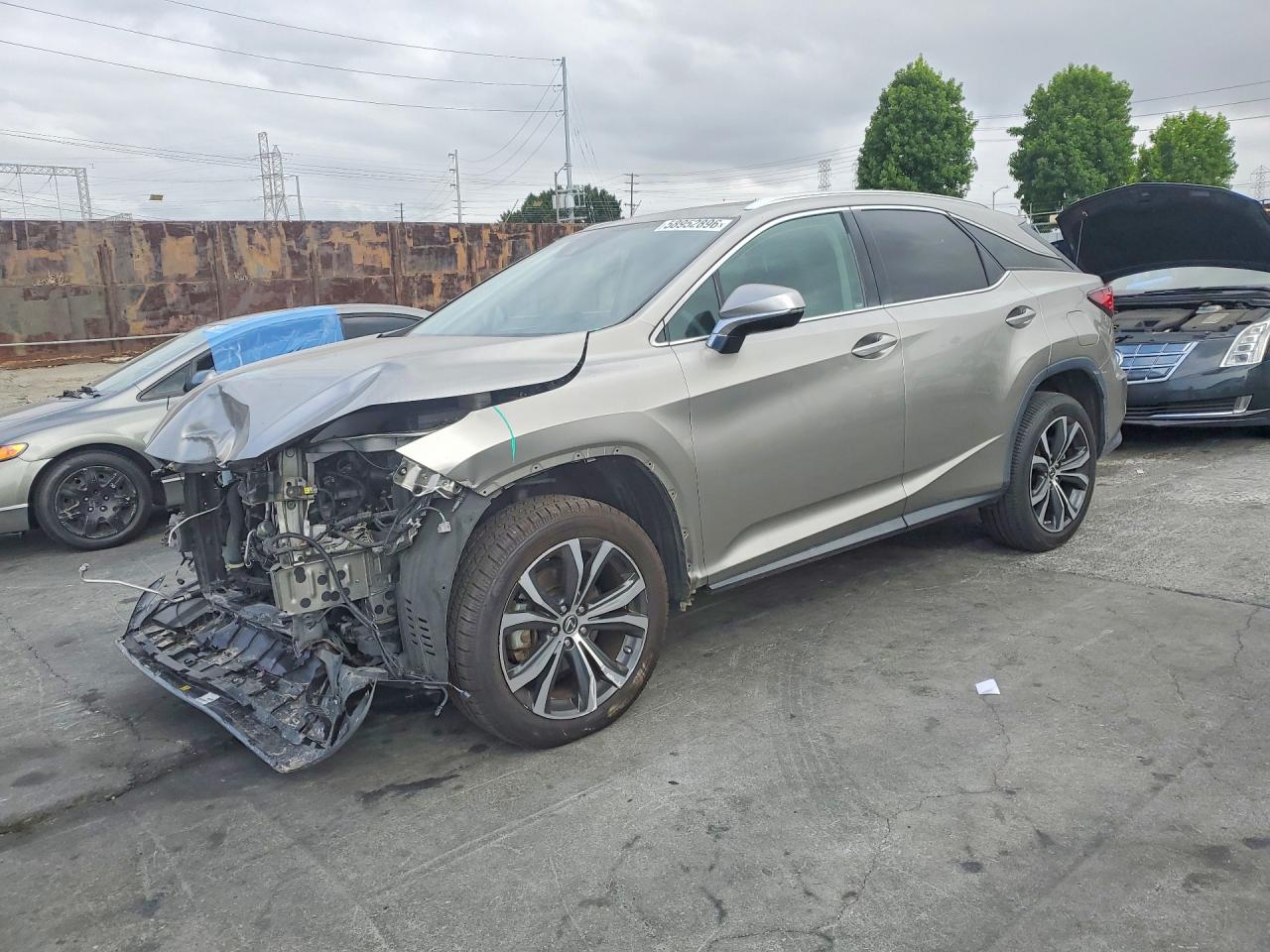 2021 Lexus RX 350, VIN 2T2HZMAA1MC201565 — Перед