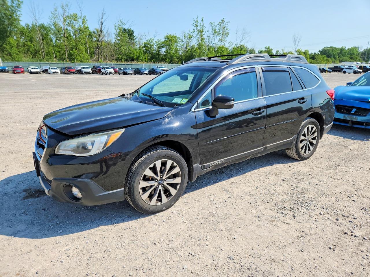 2016 Subaru Outback Limited, VIN 4S4BSANCXG3295723 — Front end
