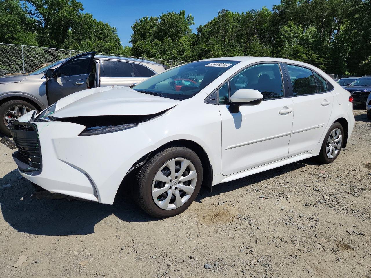 2023 Toyota Corolla LE, VIN 5YFB4MDEXPP015731 — Front end