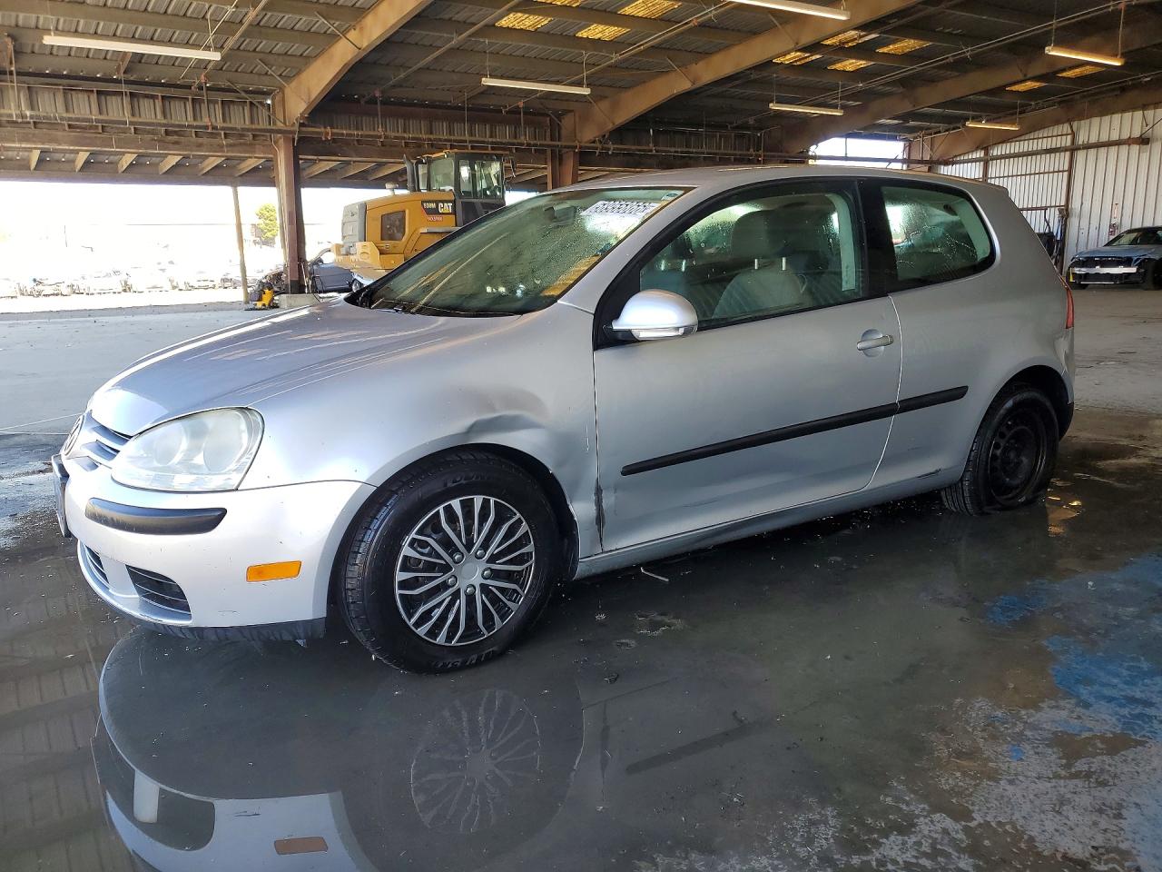 2008 Volkswagen Rabbit S, VIN WVWBB71K38W270781 — Front end