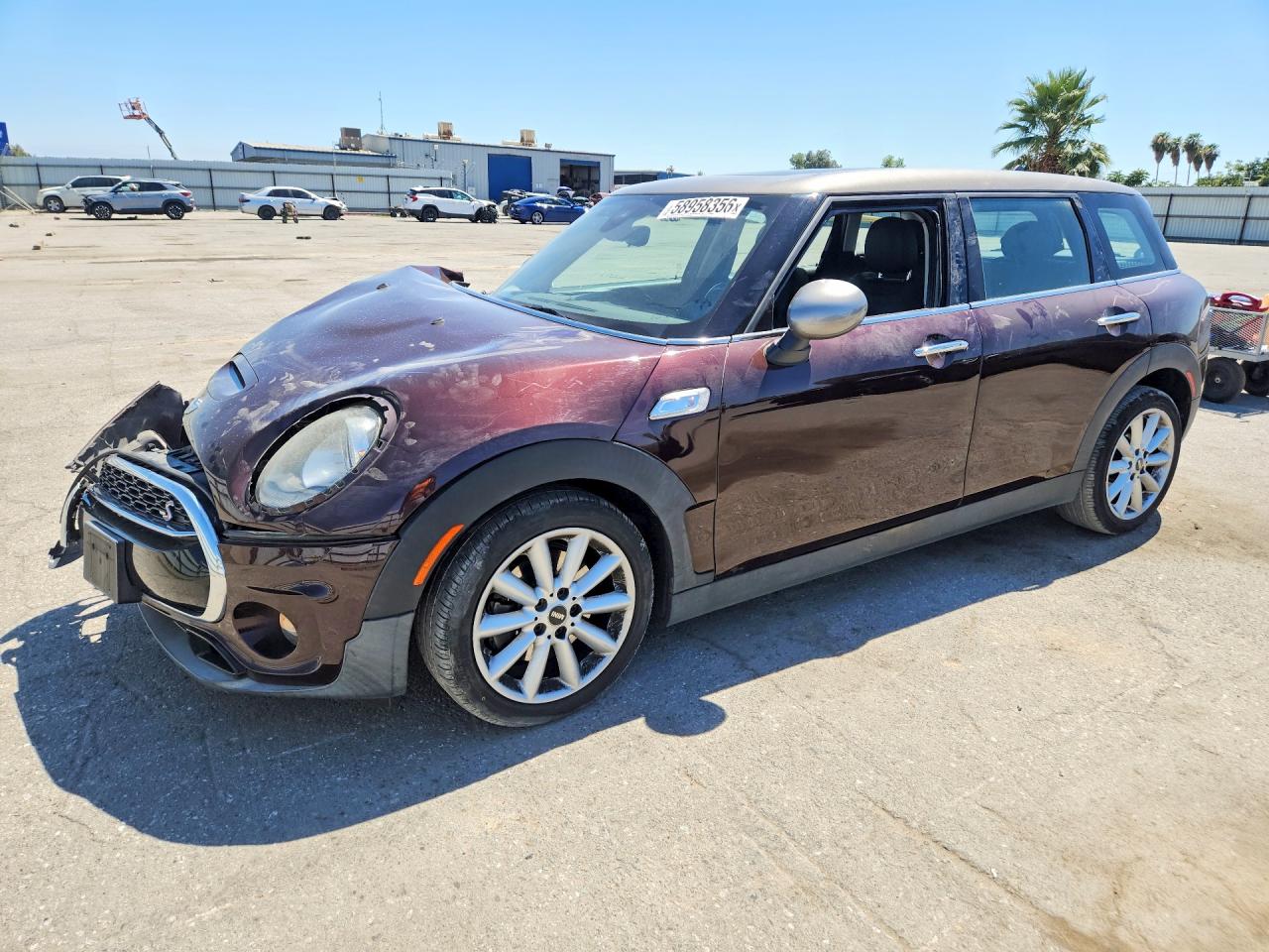 2019 MINI Clubman Cooper S, VIN WMWLN9C57K2H60119 — Front end