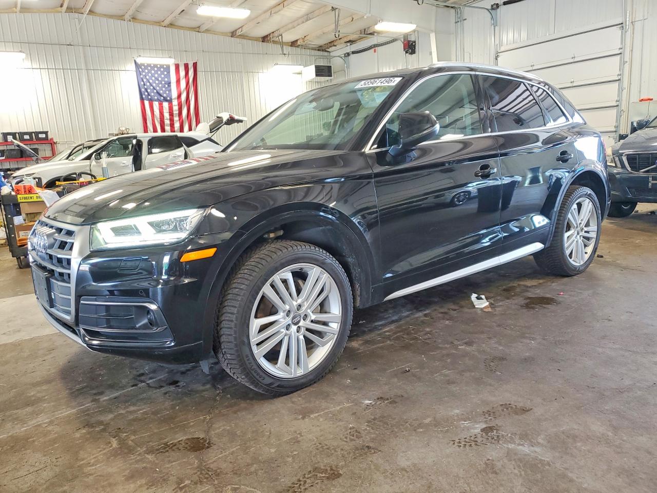 2018 Audi Q5 Prestige, VIN WA1CNAFY7J2242172 — Front end