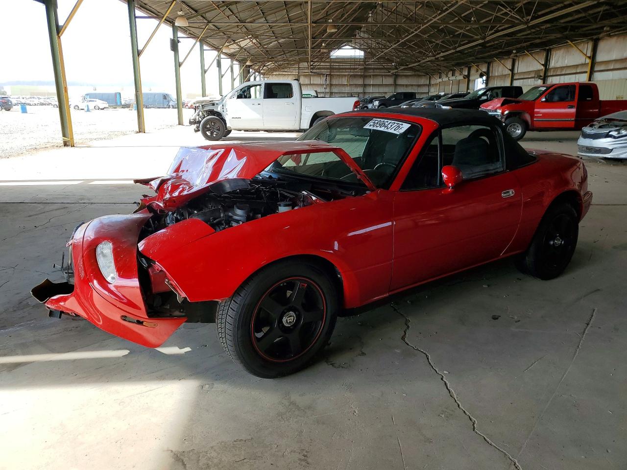 1990 Mazda MX-5 Miata, VIN JM1NA3515L0118670 — Front end