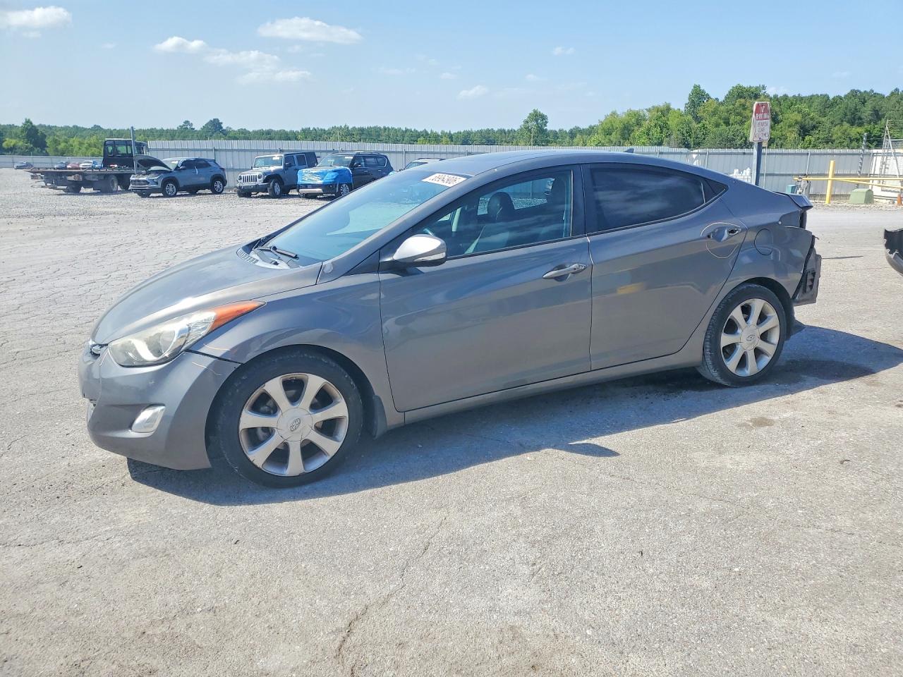 2013 Hyundai Elantra GLS, VIN 5NPDH4AE8DH441282 — Rear end