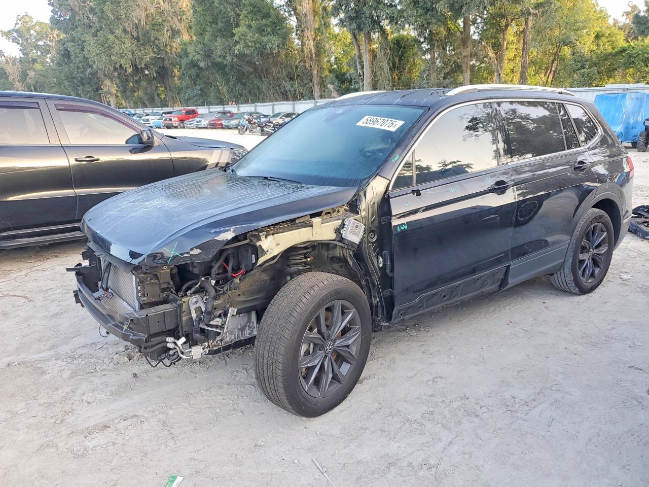 2023 Volkswagen Tiguan SE, VIN 3VV3B7AX2PM028886 — Перед