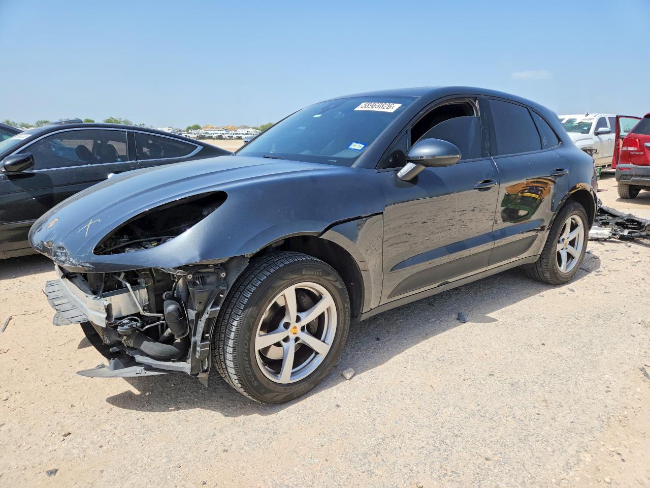 2019 Porsche Macan, VIN WP1AA2A56KLB08355 — Front end