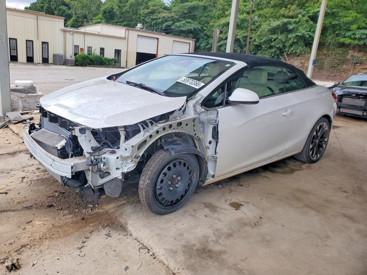 2016 Buick Cascada Premium, VIN W04WT3N51GG093498 — Front end