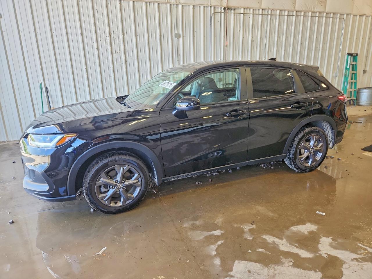 2026 Honda HR-V LX, VIN 3CZRZ2H34TM708593 — Front end