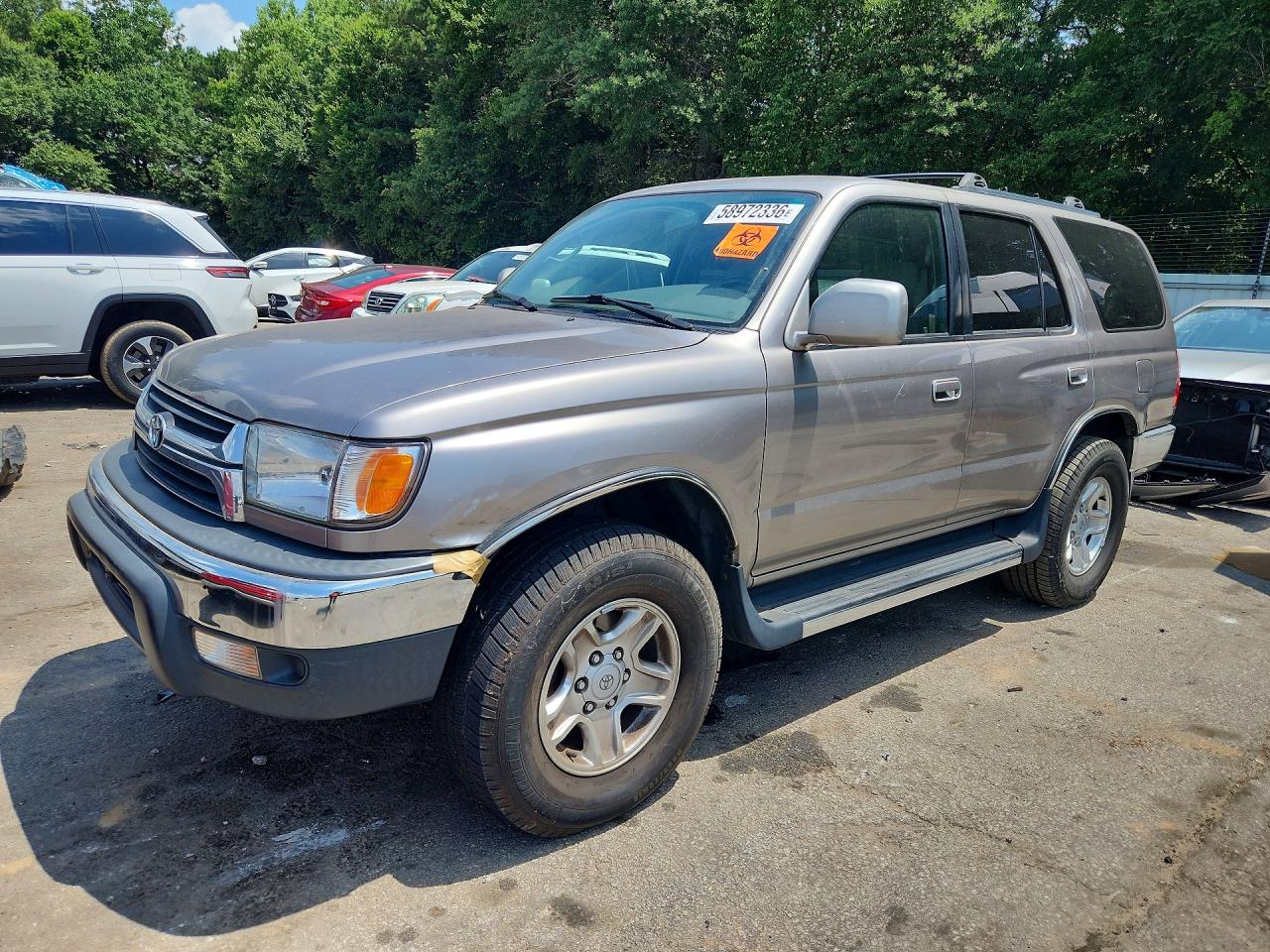 2001 Toyota 4Runner SR5, VIN JT3GN86R310181234 — Normal wear