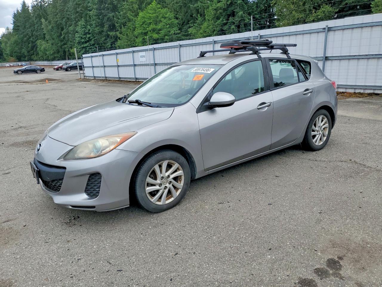 2012 Mazda 3 i Touring, VIN JM1BL1L8XC1596711 — Minor dents and scratches