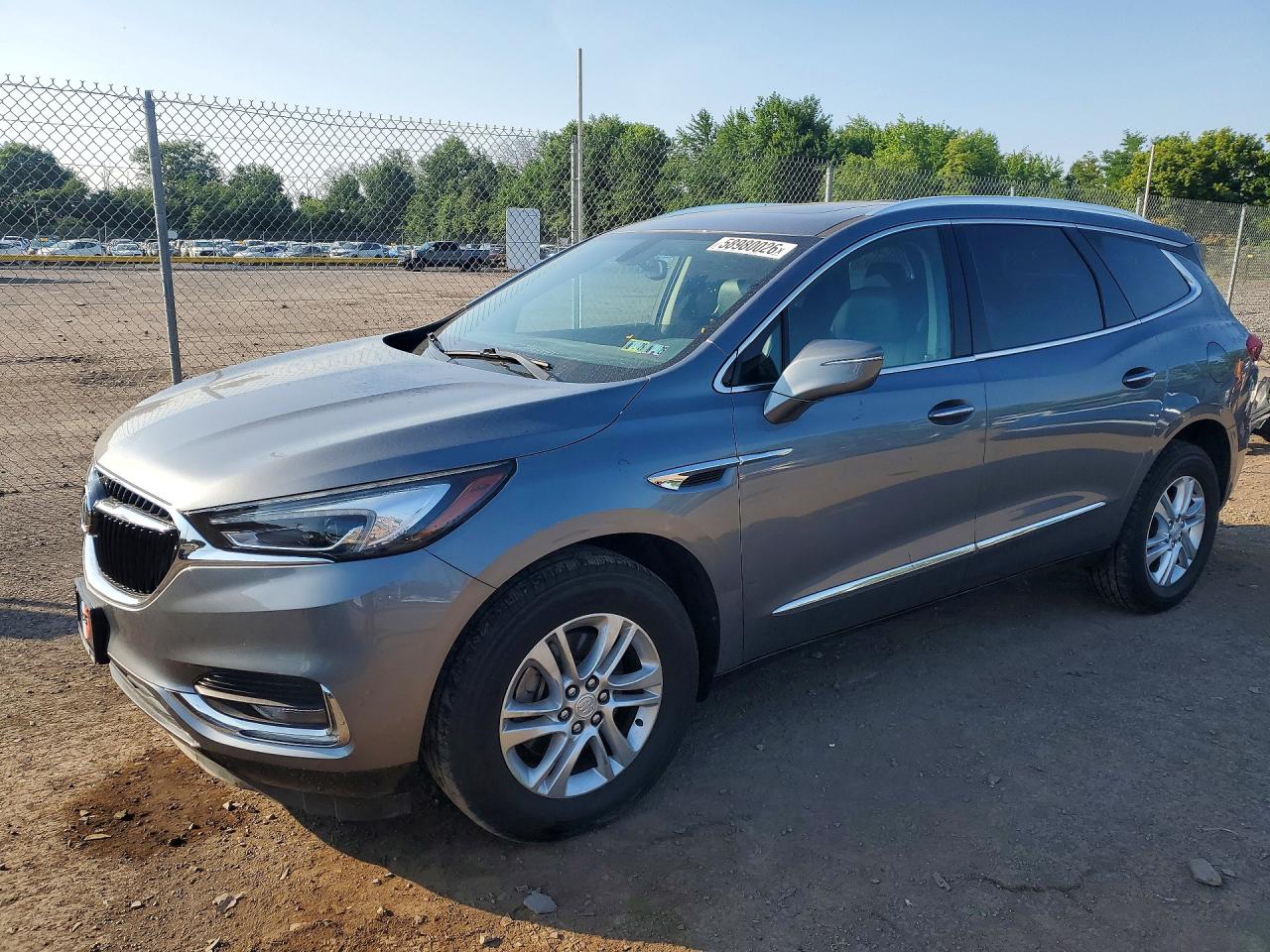 2019 Buick Enclave Essence, VIN 5GAEVAKW2KJ271736 — Перед