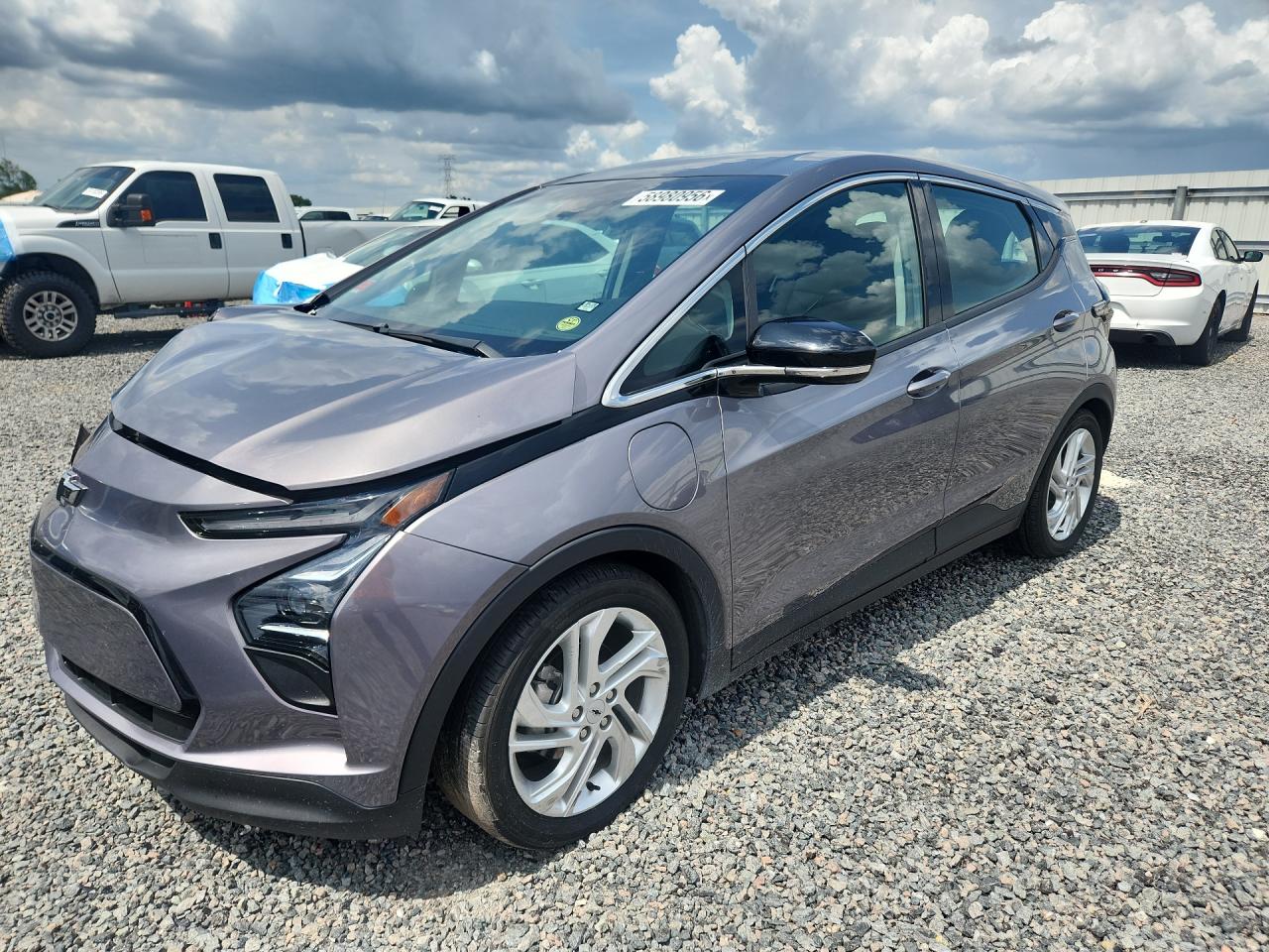 2023 Chevrolet Bolt EV 1LT, VIN 1G1FW6S09P4197450 — Front end