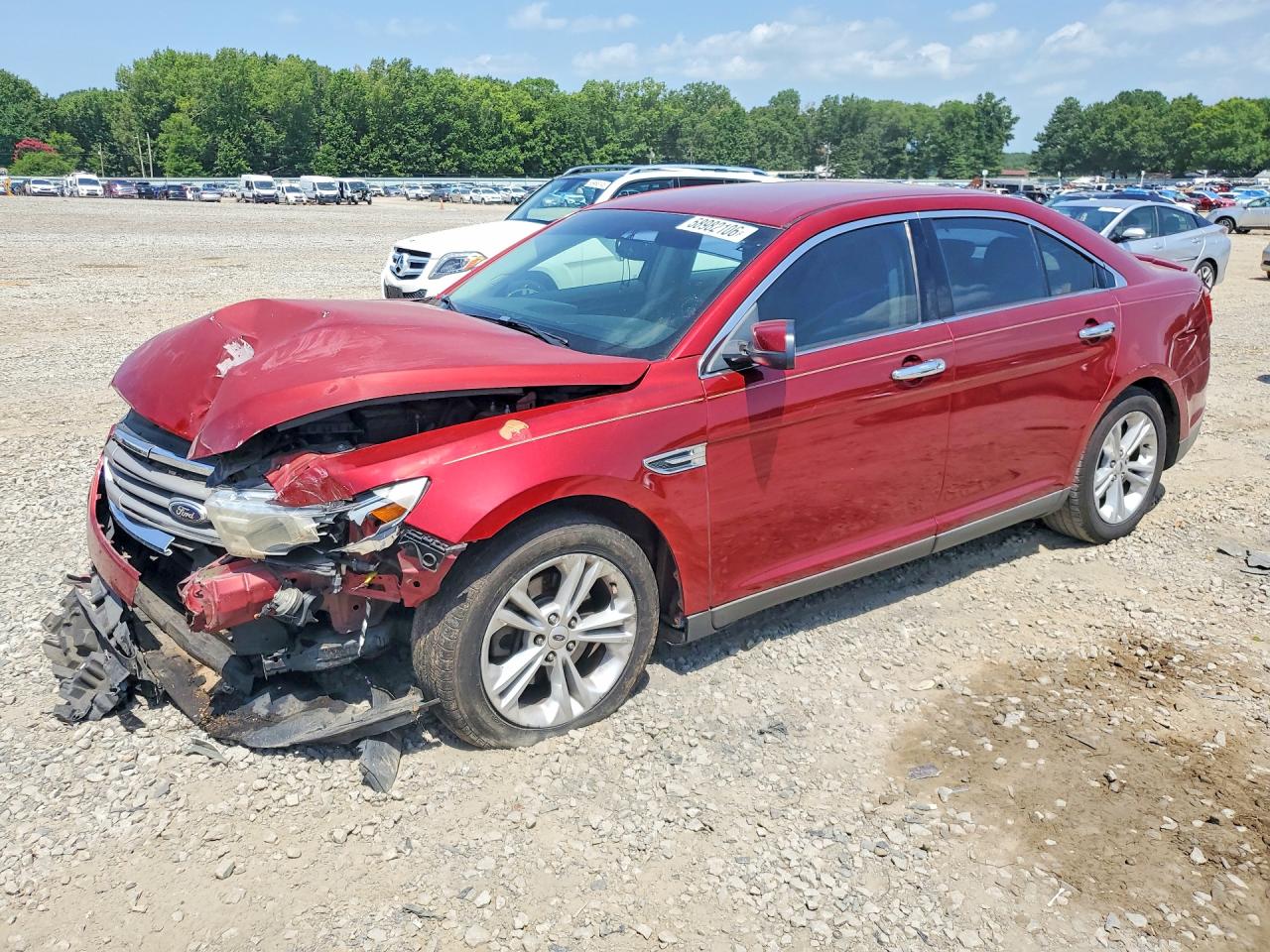 2014 Ford Taurus SEL, VIN 1FAHP2E85EG130630 — Перед