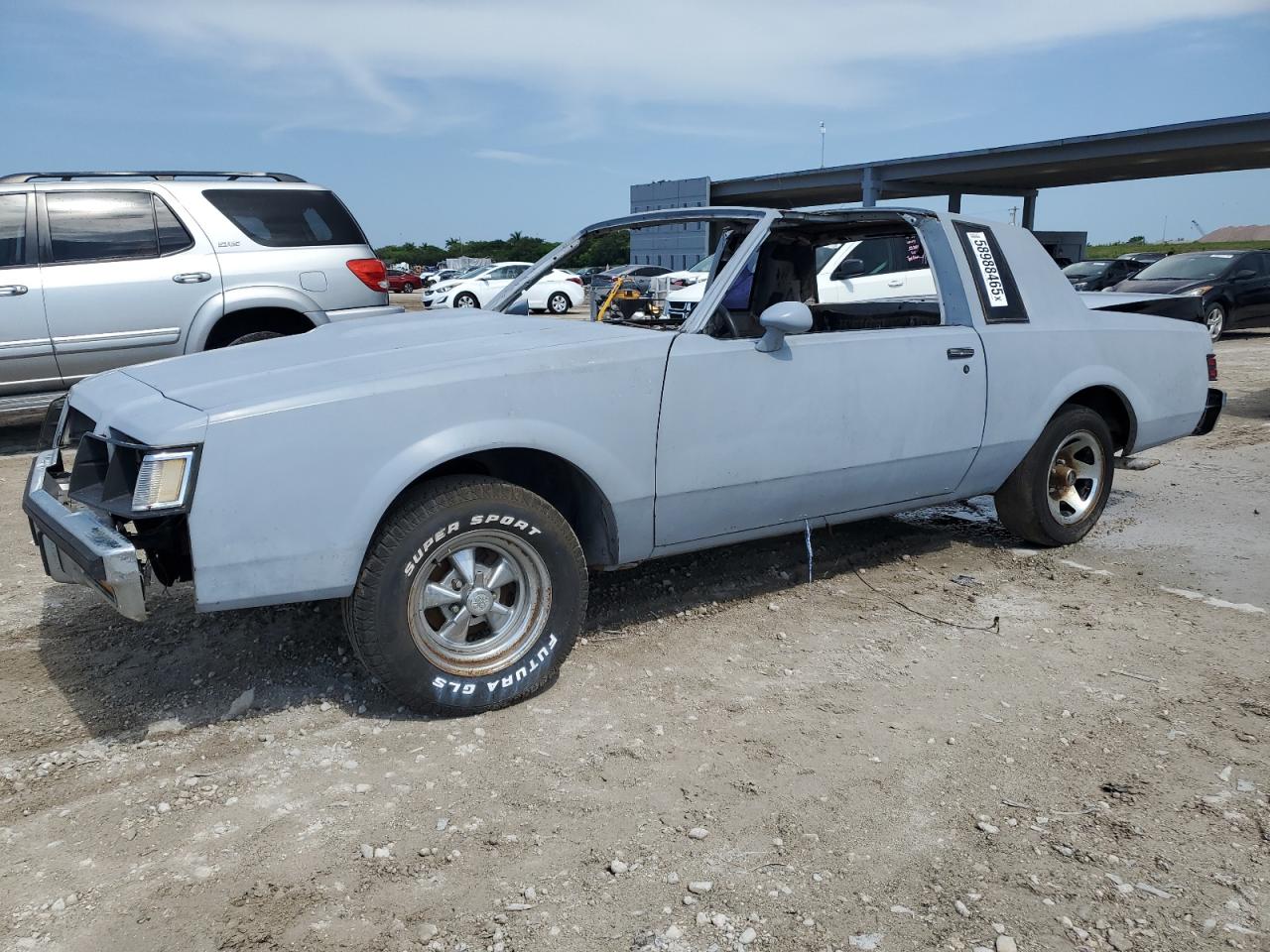 1986 Buick Regal, VIN 1G4GK4777GP450048 — Фото с аукциона 1 of 4