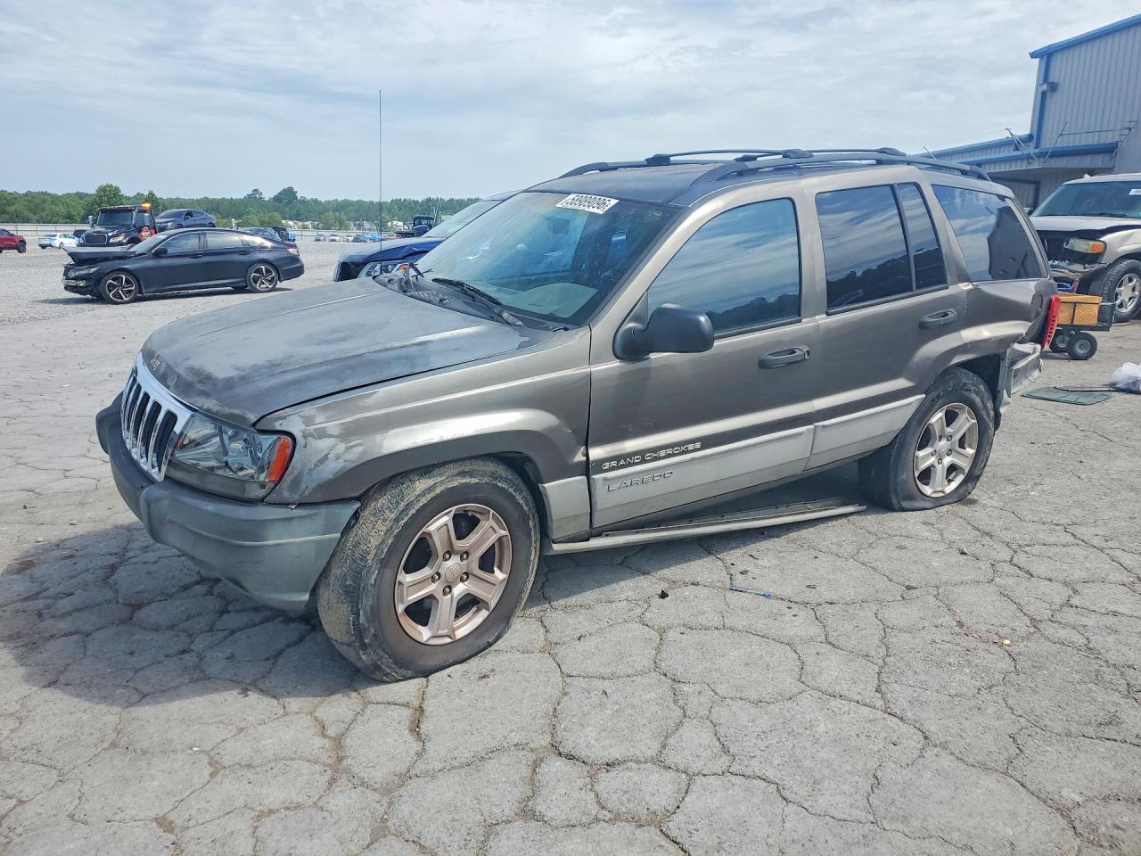 2000 Jeep Grand Cherokee Laredo, VIN 1J4G248S2YC399844 — All over