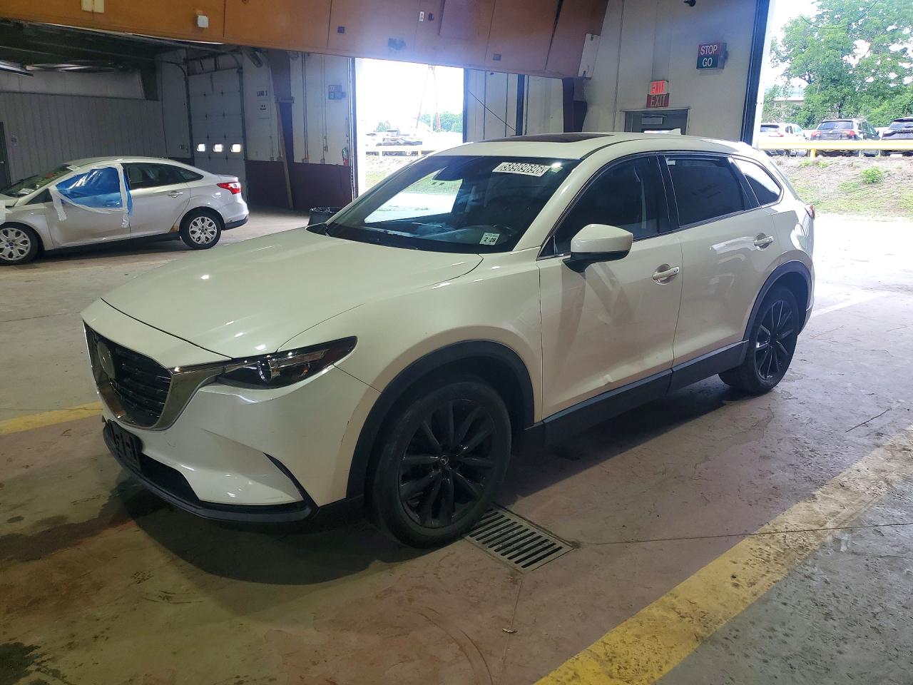 2023 Mazda CX-9 Touring Plus, VIN JM3TCBAY8P0653651 — Front end