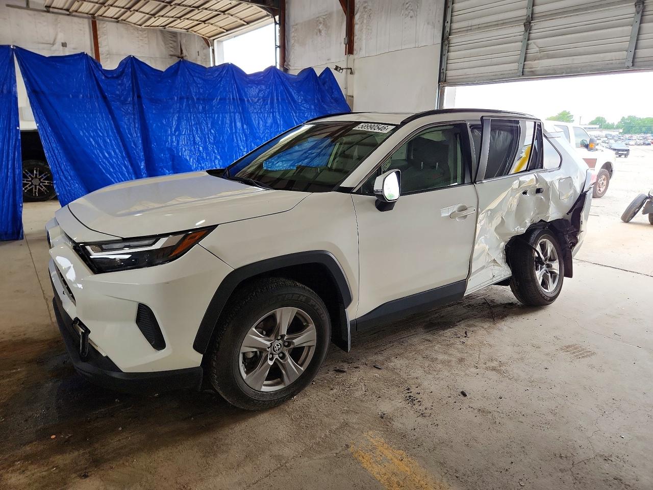 2023 Toyota RAV4 XLE, VIN JTMP1RFVXPD095740 — Undercarriage