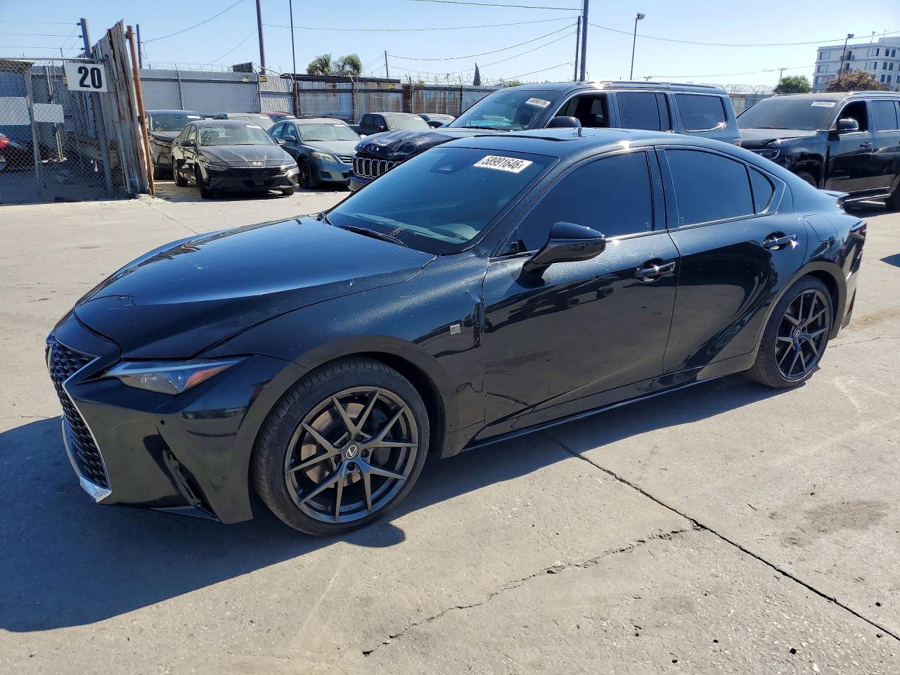 2026 Lexus IS 350 F Sport, VIN JTHBZ1B21T5096570 — Перед