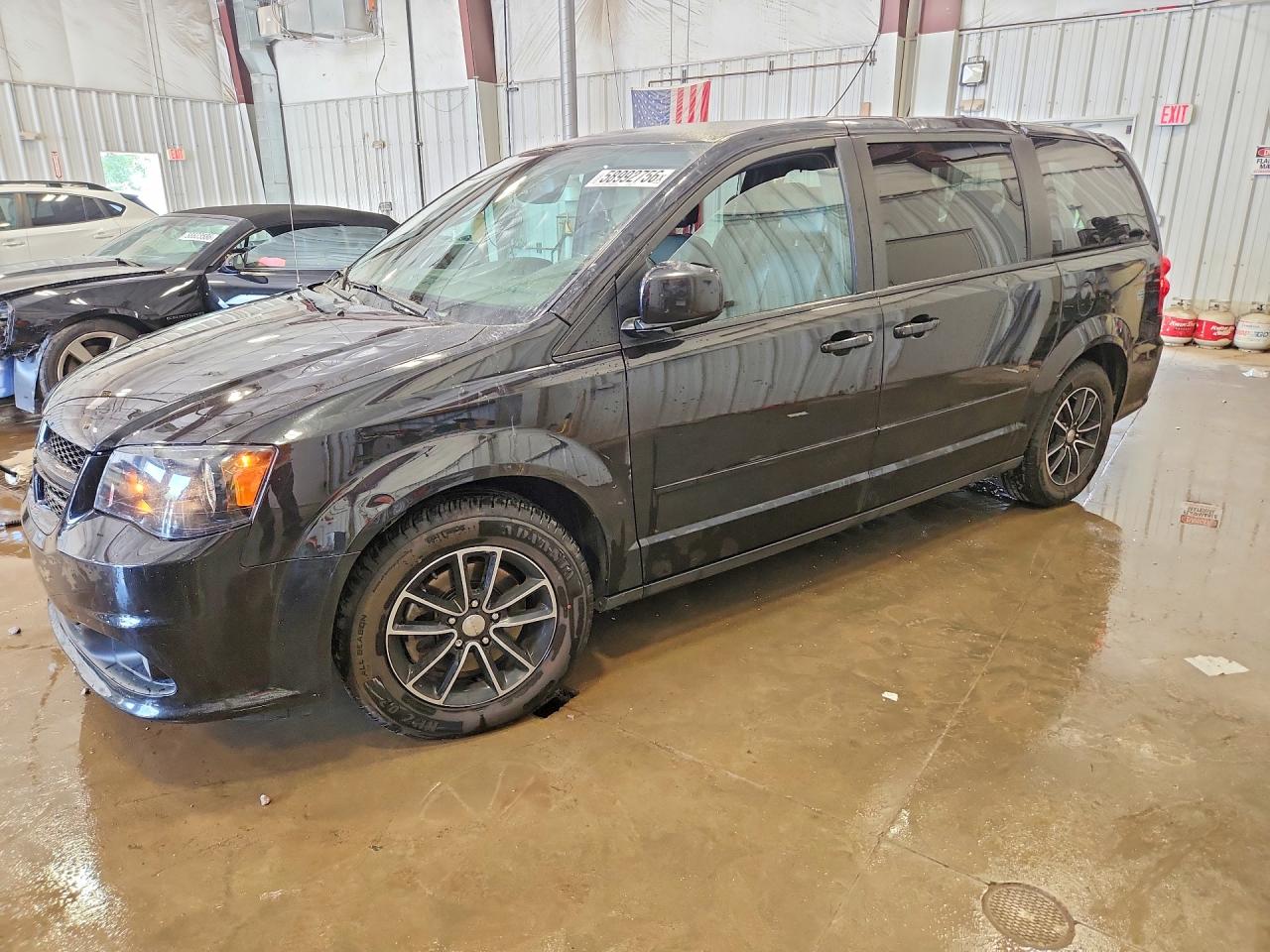 2017 Dodge Grand Caravan GT, VIN 2C4RDGEG9HR640493 — Крыша