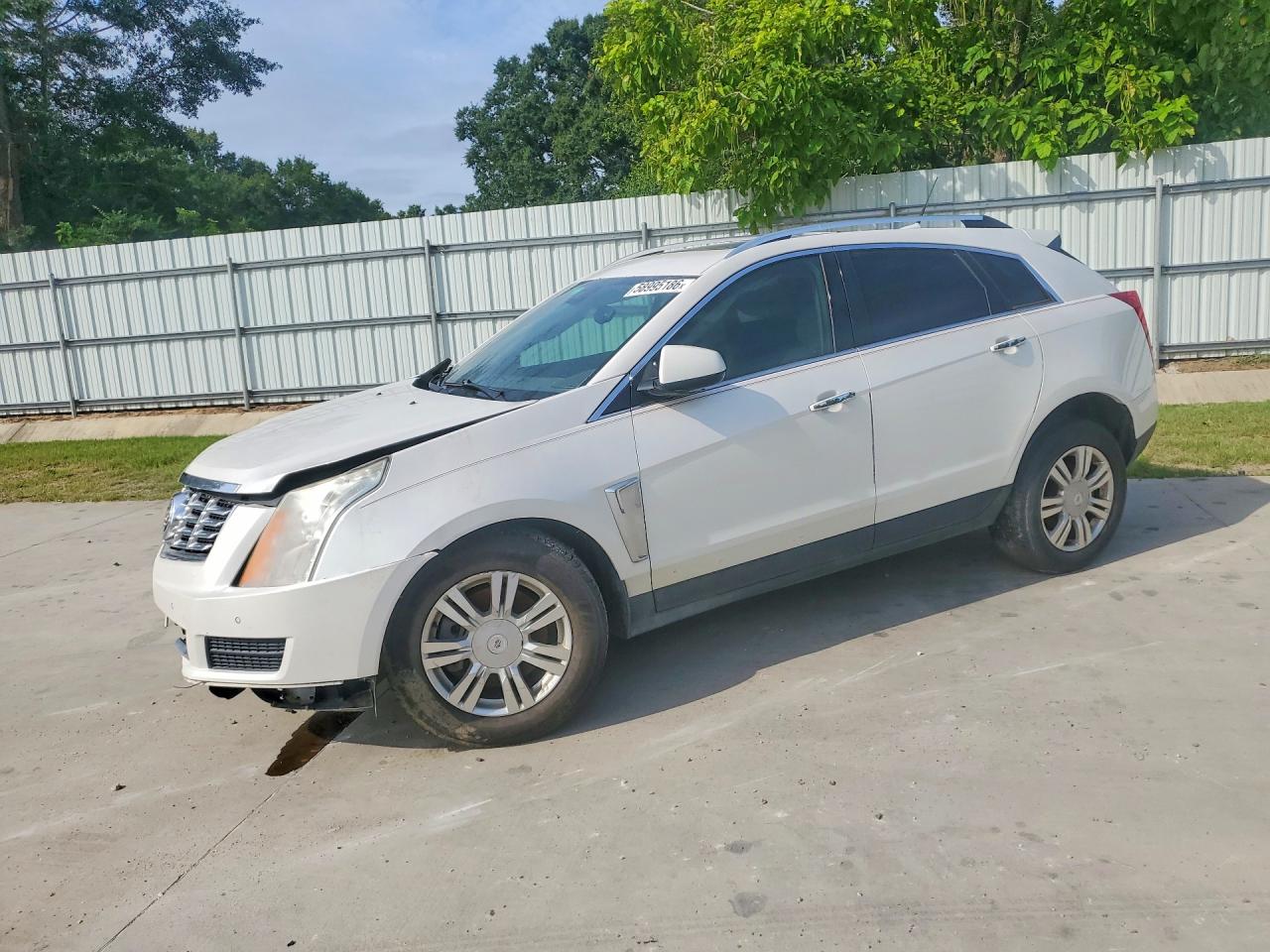 2013 Cadillac SRX Luxury Collection, VIN 3GYFNCE3XDS597568 — Перед