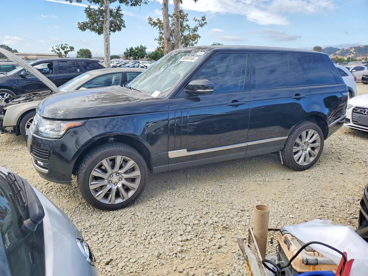 2014 Land Rover Range Rover Supercharged, VIN SALGS2EF7EA135049 — Side