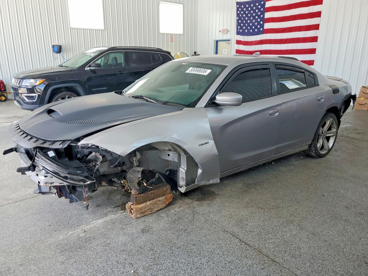 2018 Dodge Charger R/T, VIN 2C3CDXCT1JH194748 — Перед