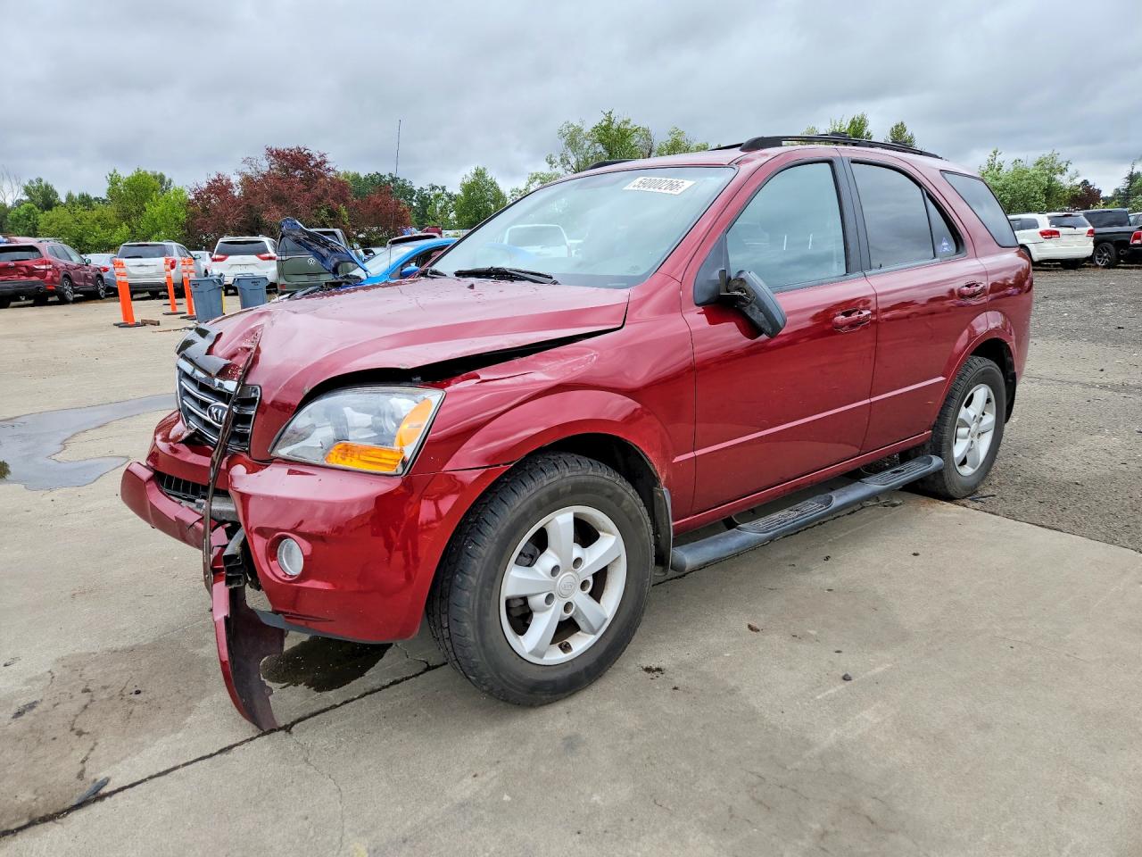 2007 Kia Sorento LX, VIN KNDJC736975674259 — Front end