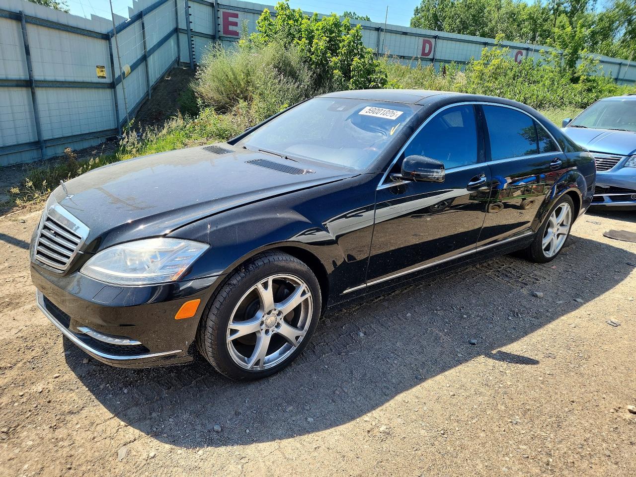 2013 Mercedes-Benz S 550, VIN WDDNG9EB4DA507117 — Water / flood