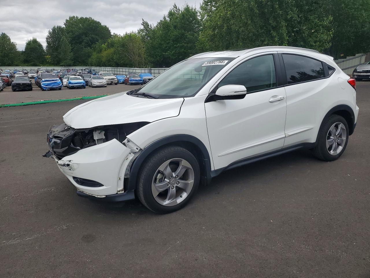 2017 Honda HR-V EX-L, VIN 3CZRU6H72HM730026 — Front end