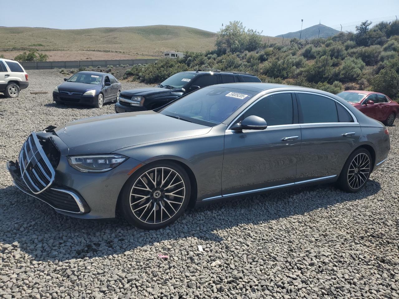 2022 Mercedes-Benz S 580, VIN W1K6G7GB6NA097556 — Front end