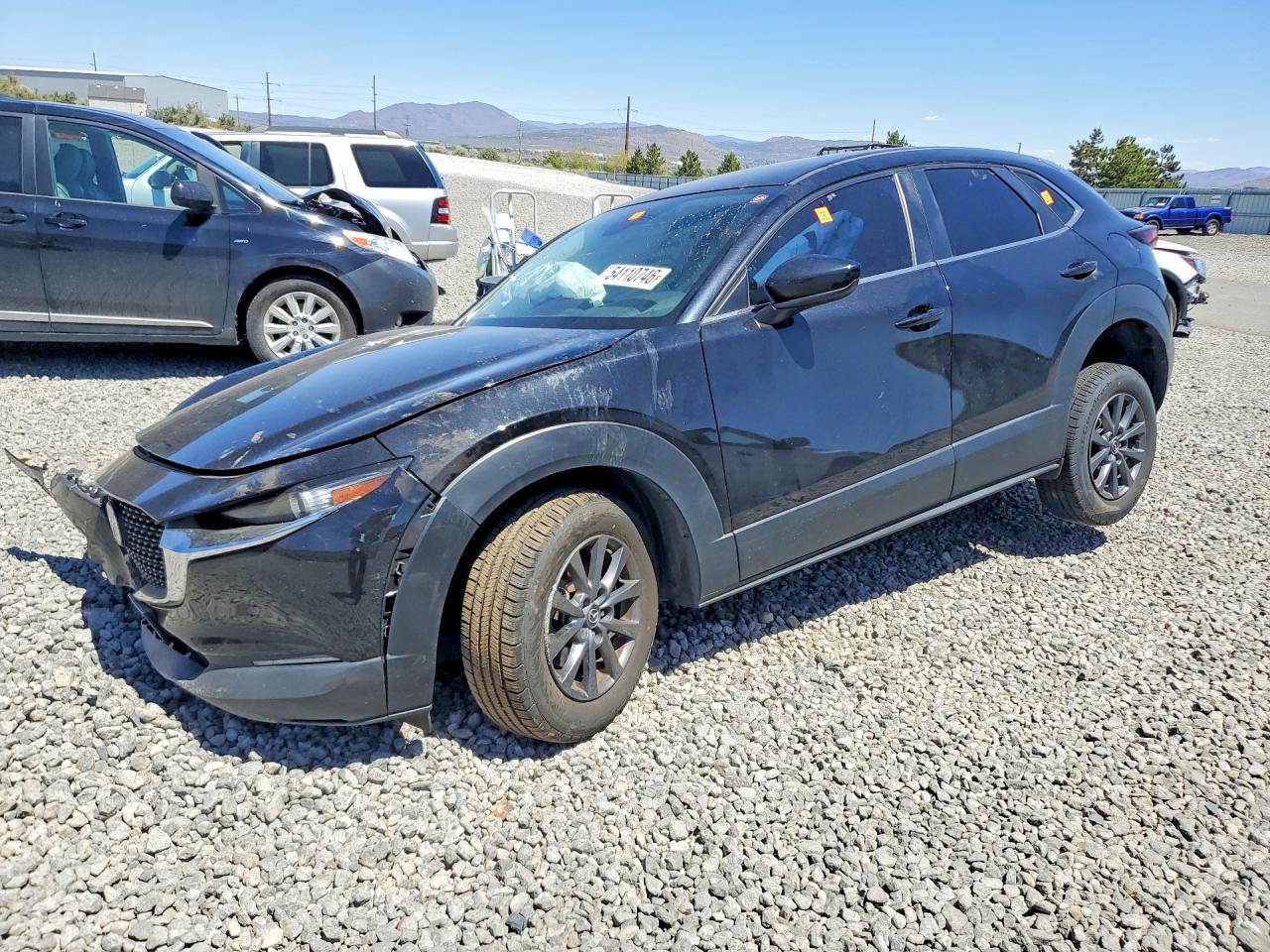 2021 Mazda CX-30 S, VIN 3MVDMAAL7MM268081 — Side
