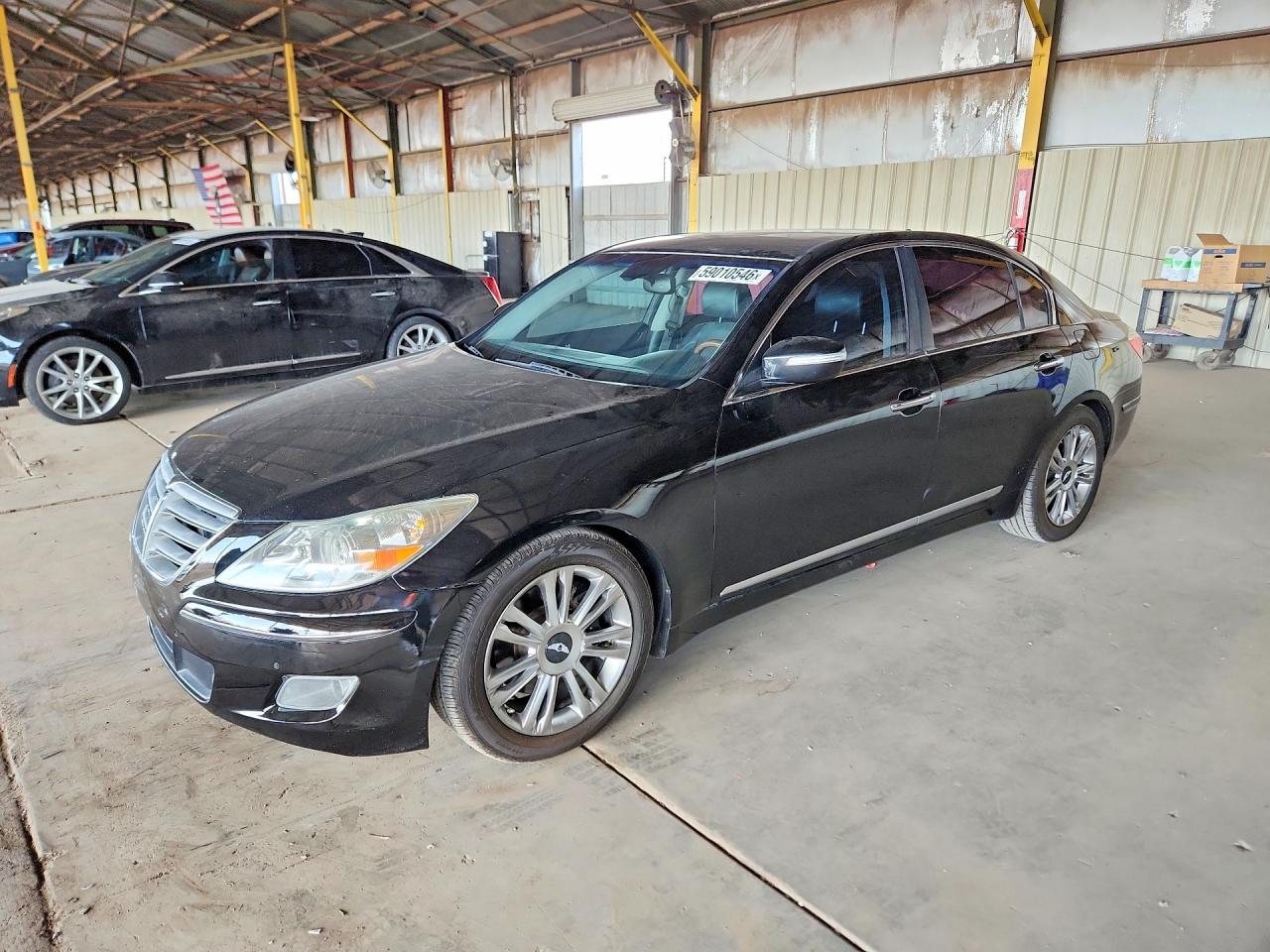 2011 Hyundai Genesis, VIN KMHGC4DF2BU121423 — Normal wear