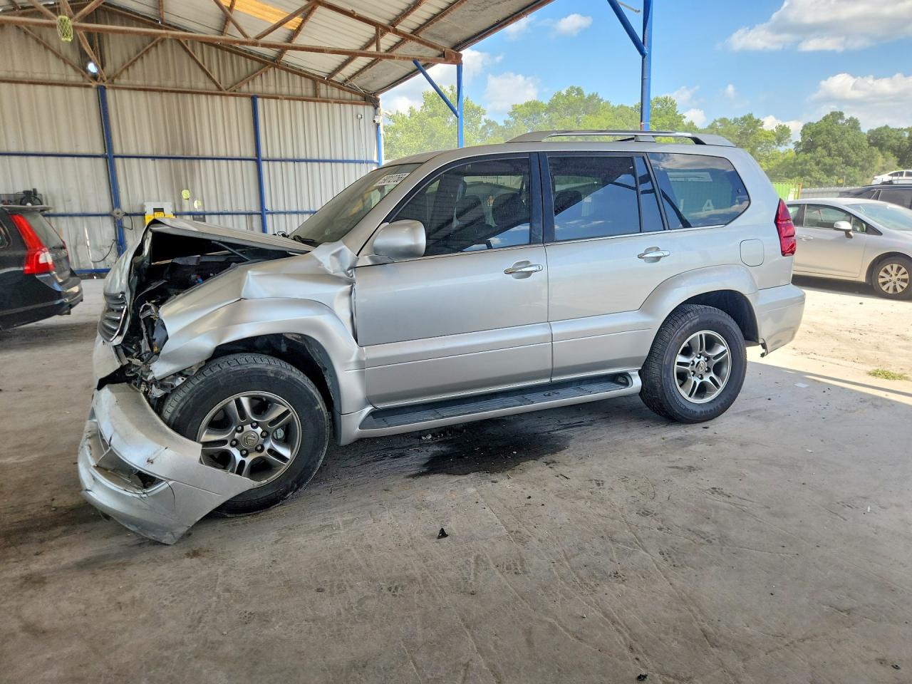 2008 Lexus GX 470, VIN JTJBT20X080157531 — Front end