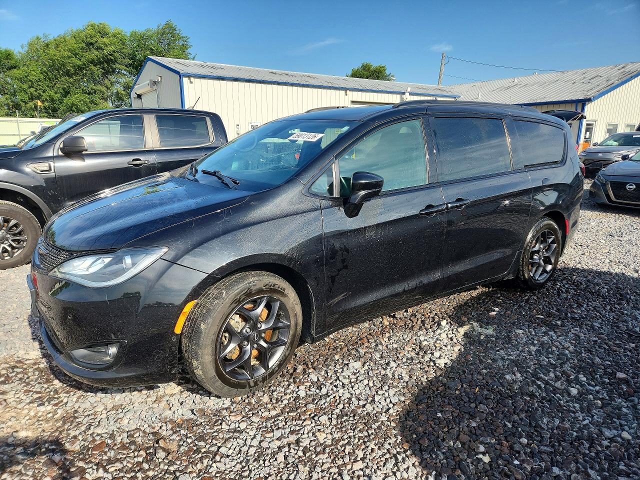 2019 Chrysler Pacifica Touring L Plus, VIN 2C4RC1EG1KR667470 — Water / flood