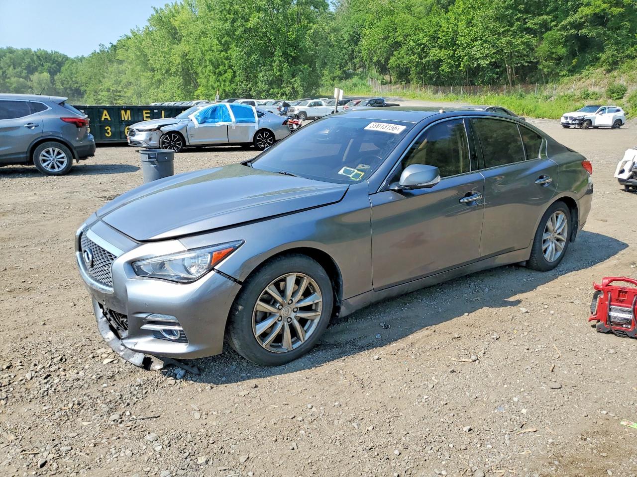 2016 Infiniti Q50 Sport, VIN JN1EV7ARXGM342140 — Перед