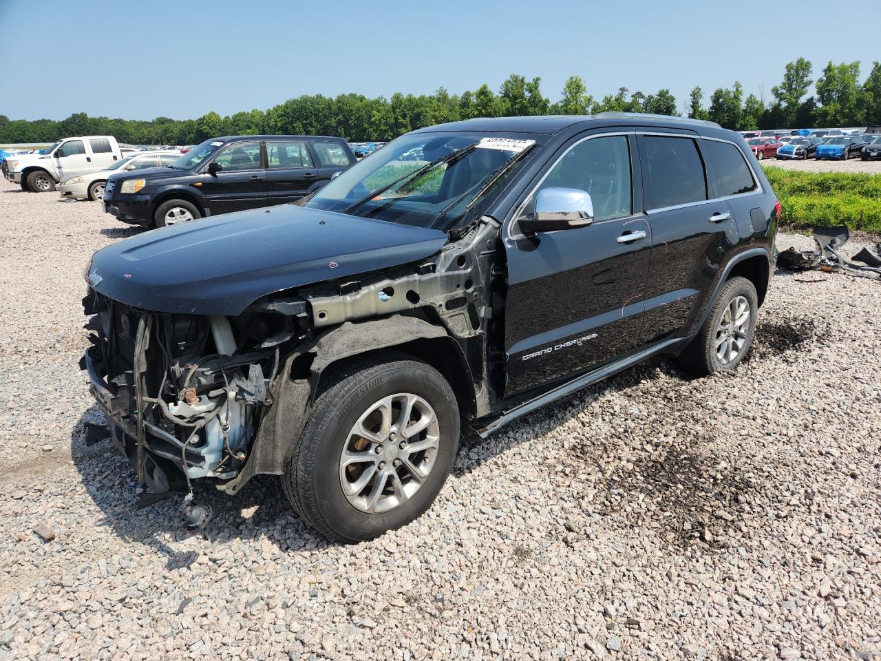 2015 Jeep Grand Cherokee Limited, VIN 1C4RJEBG7FC872310 — Front end
