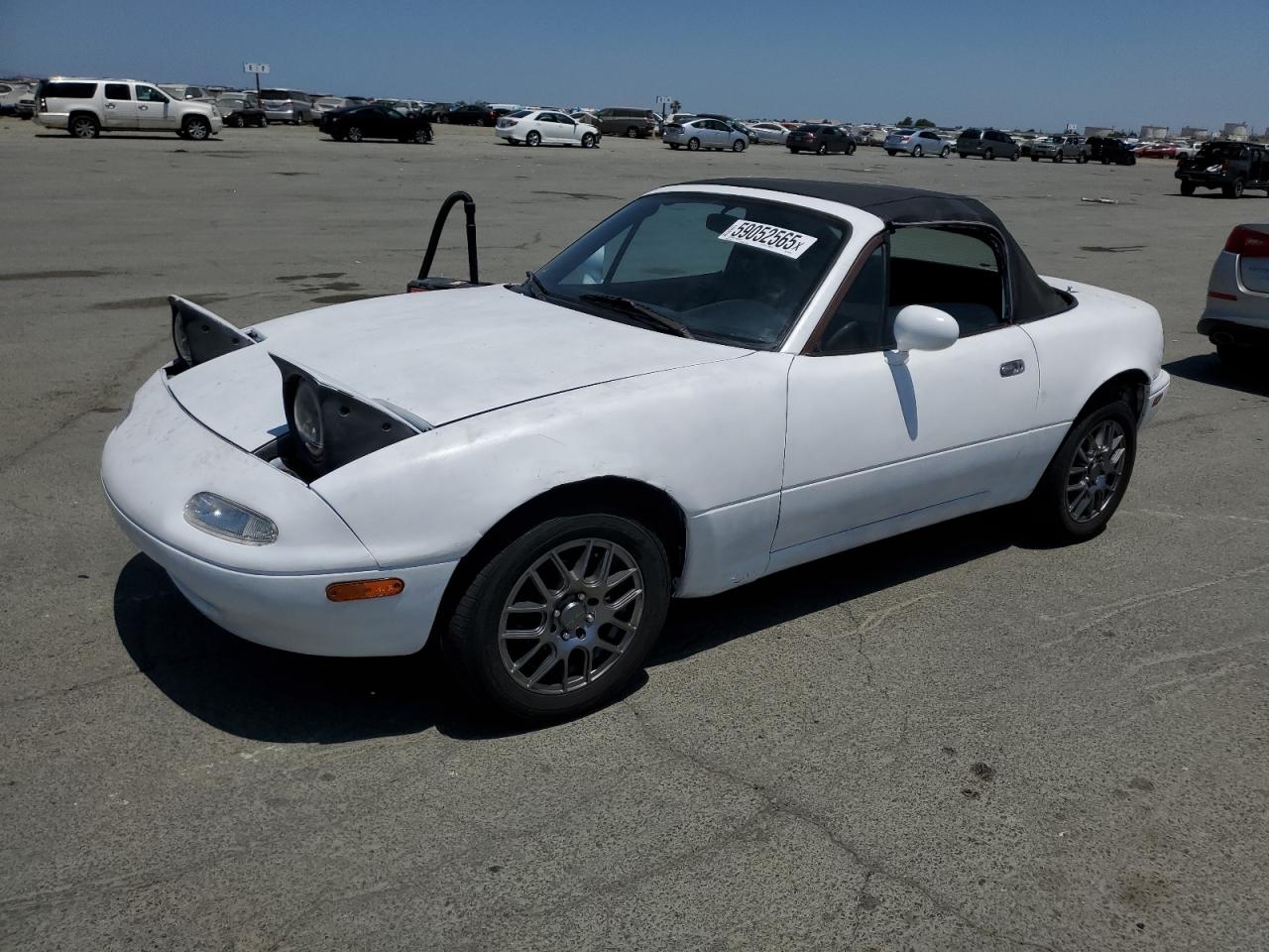 1993 Mazda MX-5 Miata, VIN JM1NA3517P1408084 — Stripped