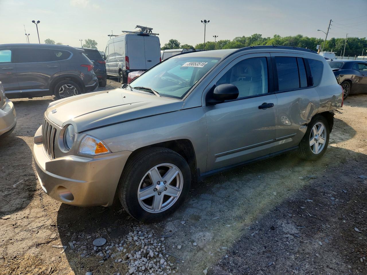 2009 Jeep Compass Sport, VIN 1J4FT47B29D223303 — Rear end