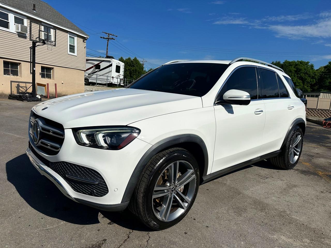2020 Mercedes-Benz GLE 350, VIN 4JGFB4KB3LA196536 — Minor dents and scratches