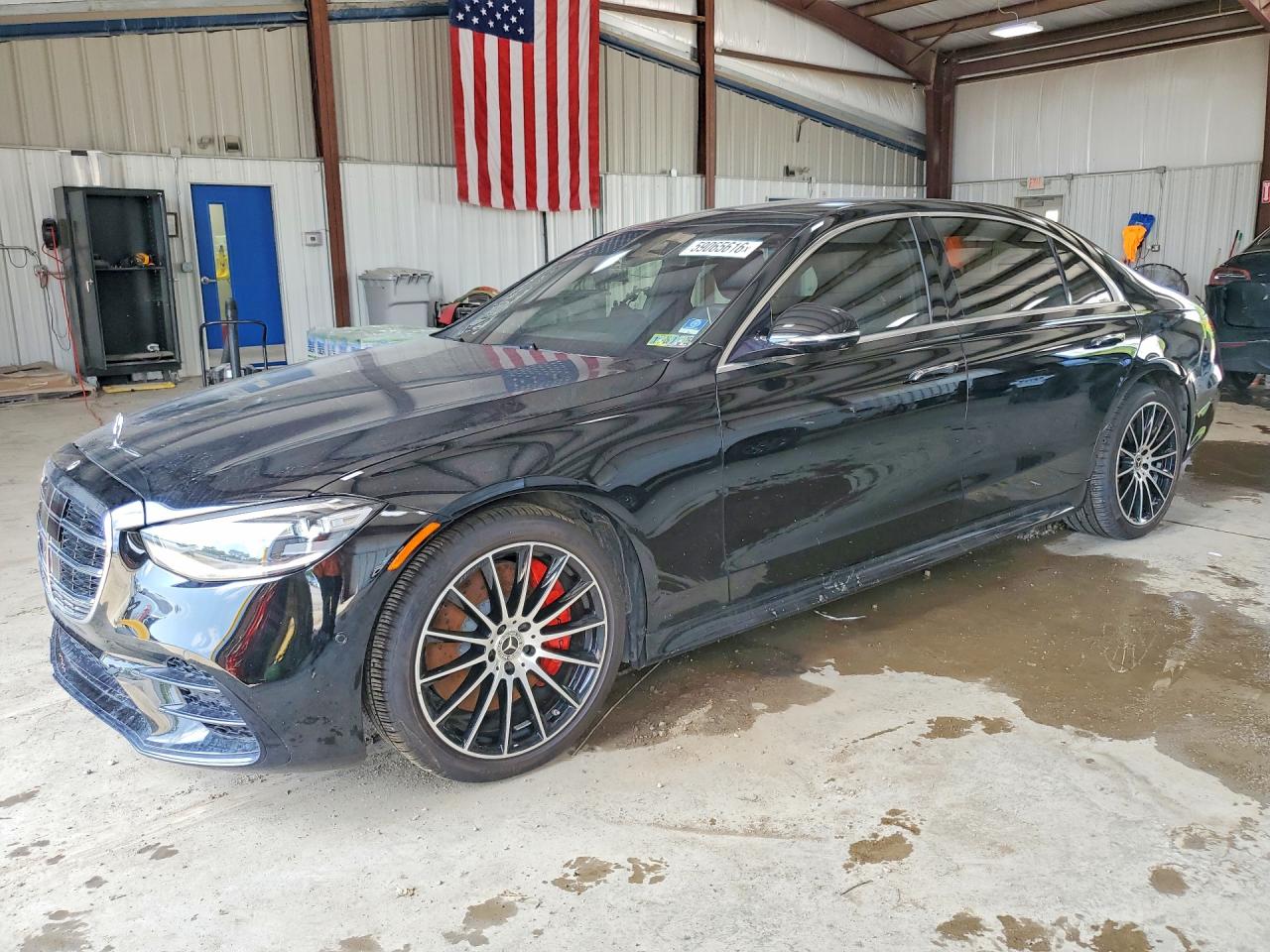 2022 Mercedes-Benz S 580, VIN W1K6G7GB4NA097149 — Front end