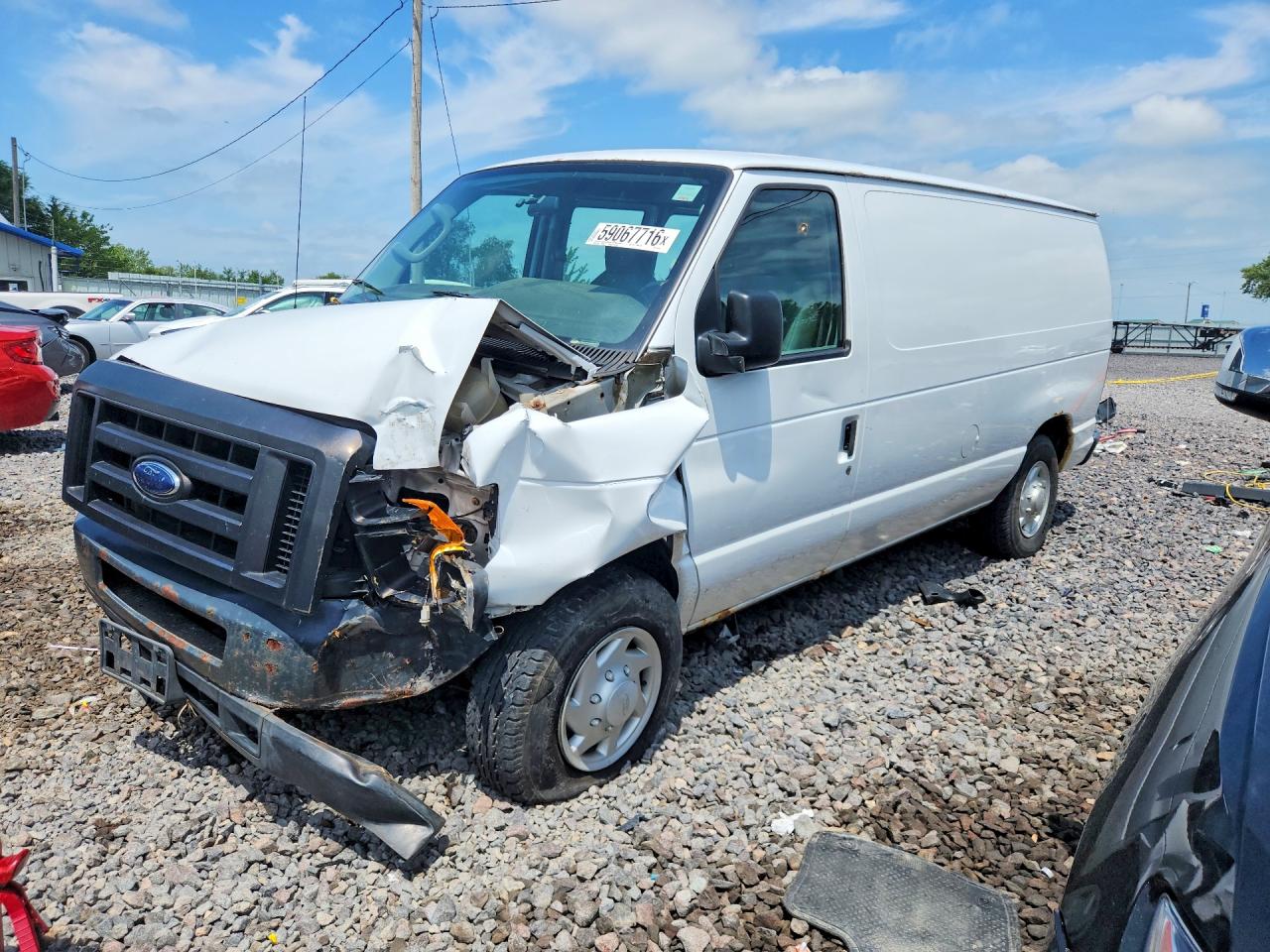 2009 Ford Econoline Cargo, VIN 1FTNE24L99DA75664 — Front end