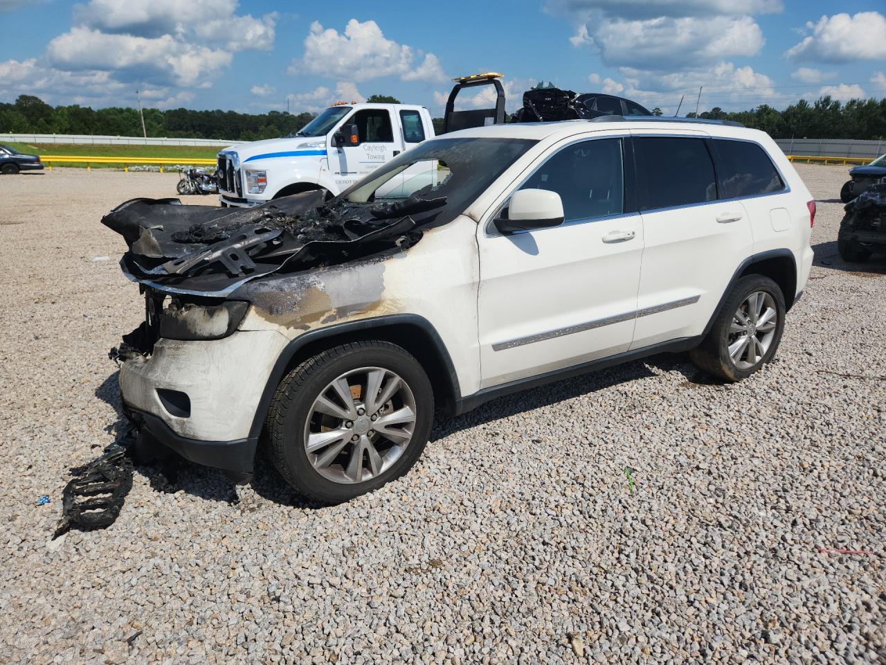 2012 Jeep Grand Cherokee Laredo, VIN 1C4RJEAG3CC291111 — Burn