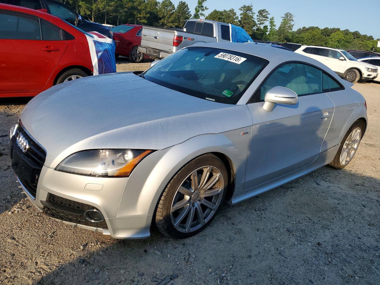 2014 Audi TT 2.0T, VIN TRUBFAFKXE1010516 — Перед