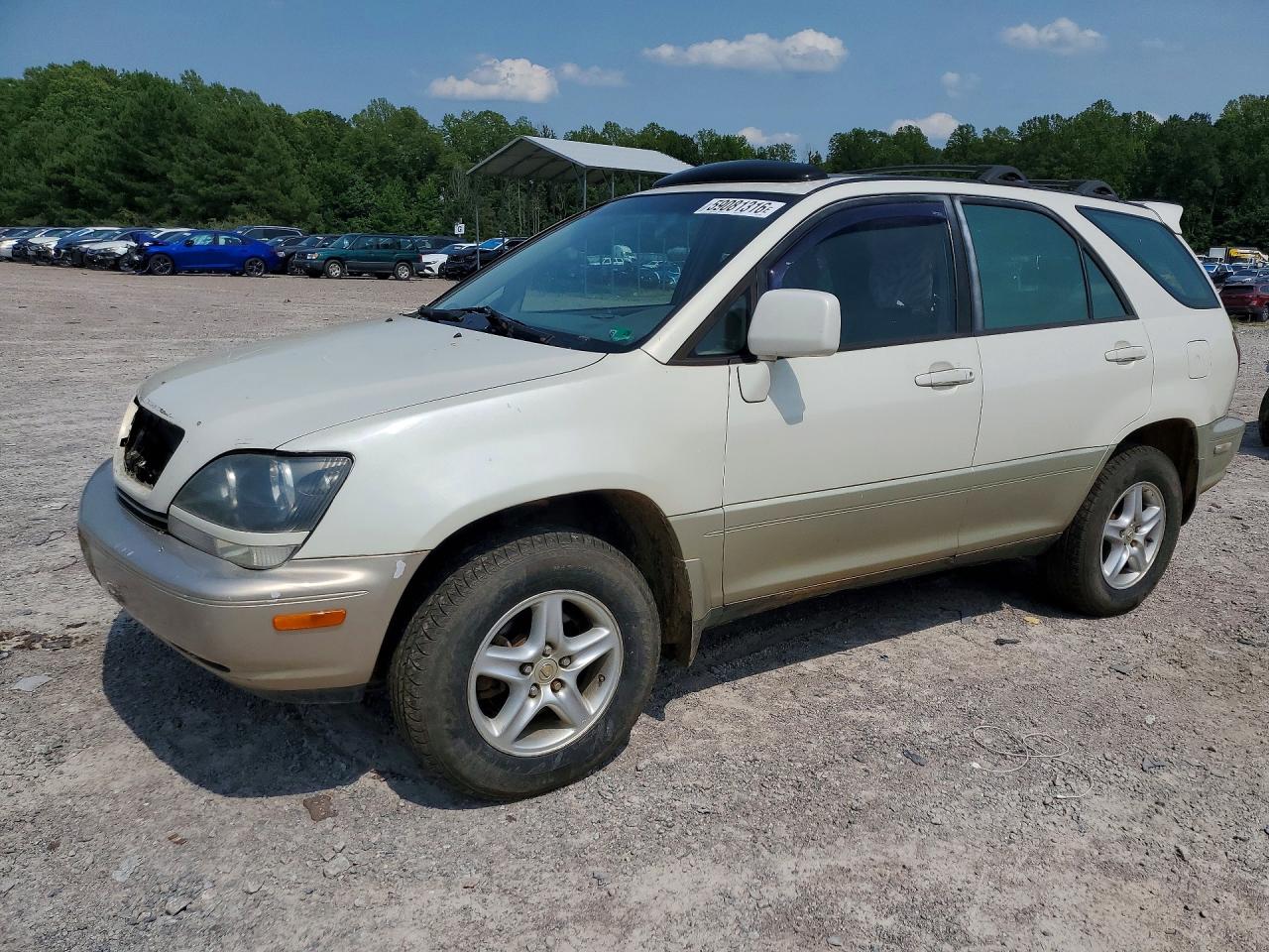2000 Lexus RX 300, VIN JT6HF10U0Y0136285 — Side