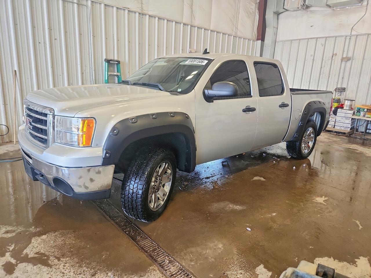 2013 GMC Sierra 1500 SLE, VIN 3GTP2VE74DG153638 — Water / flood