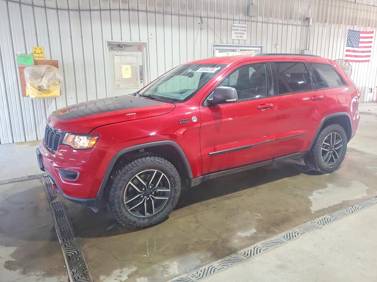 2019 Jeep Grand Cherokee Trailhawk, VIN 1C4RJFLT5KC613441 — Roof