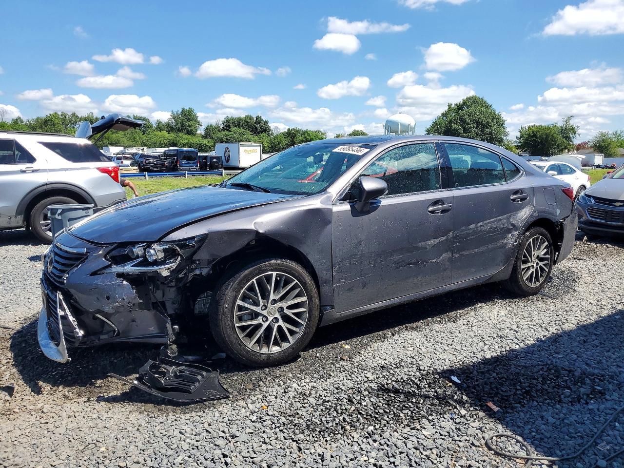 2018 Lexus ES 350, VIN 58ABK1GG2JU084123 — Front end
