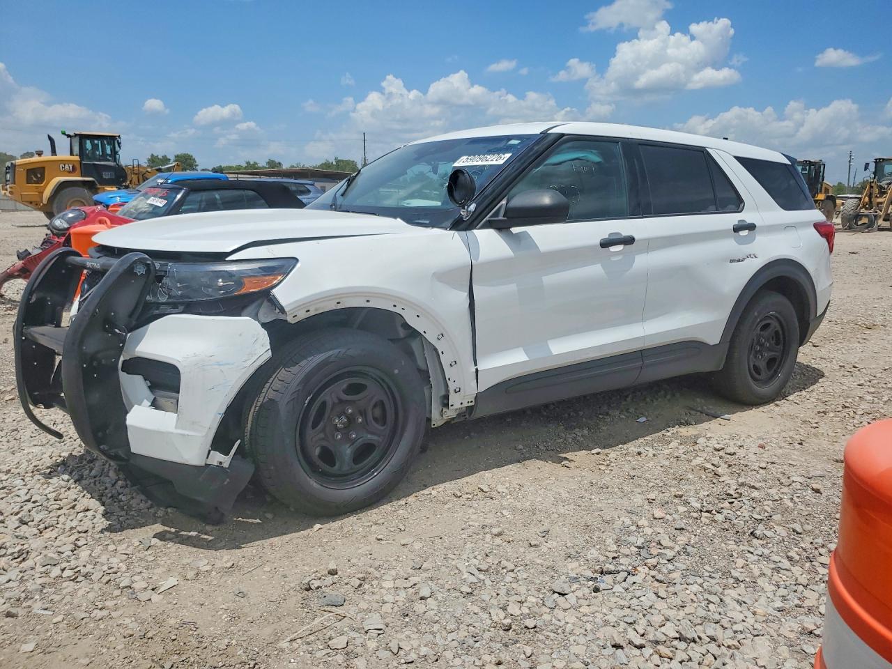 2023 Ford Police Interceptor Utility, VIN 1FM5K8AB2PGB12651 — Front end